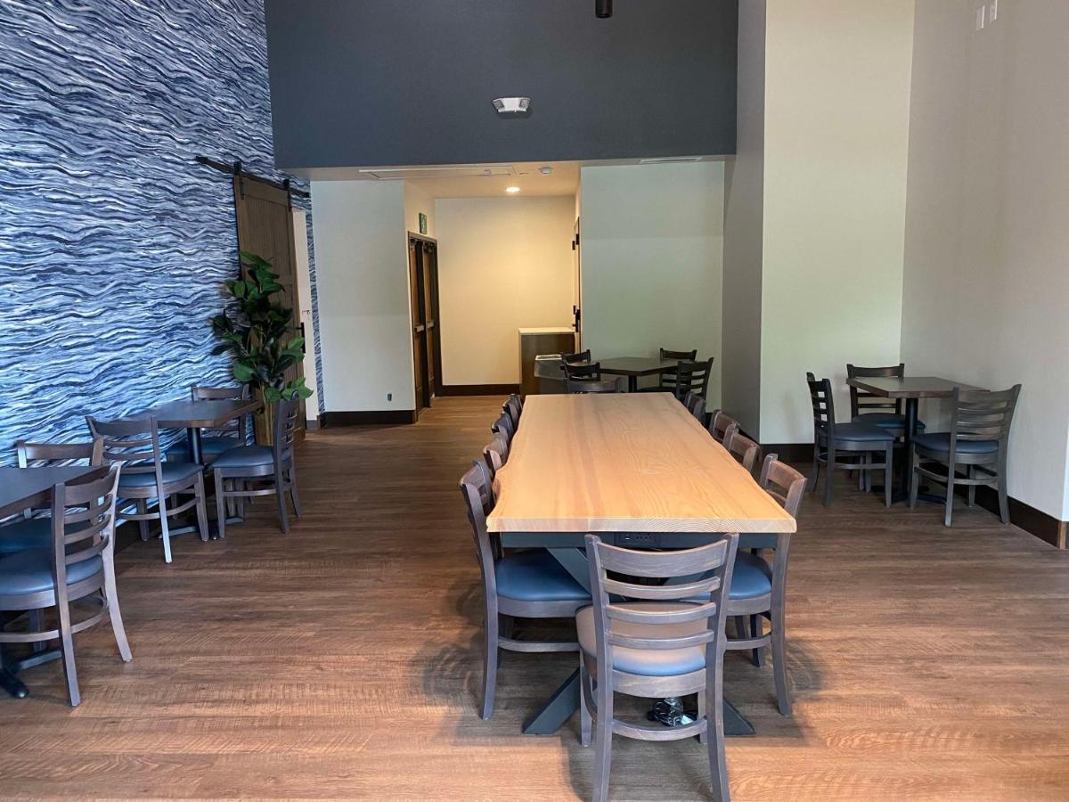 Best Western Lake Lucille Inn Wasilla Ngoại thất bức ảnh