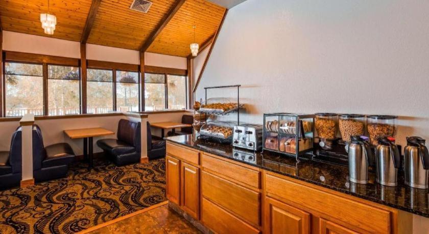 Best Western Lake Lucille Inn Wasilla Ngoại thất bức ảnh