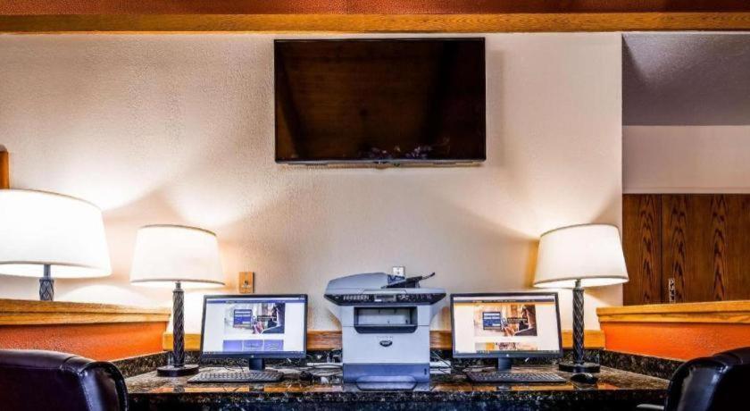 Best Western Lake Lucille Inn Wasilla Ngoại thất bức ảnh